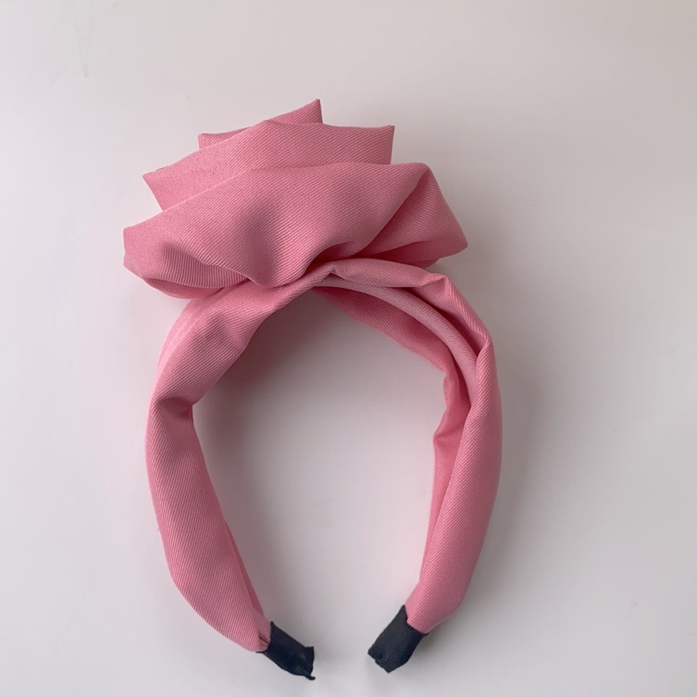 Pink rose head band 🌷